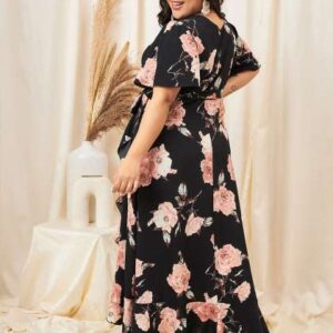 Berrylush Curve Plus Size Floral Printed Flared Sl
