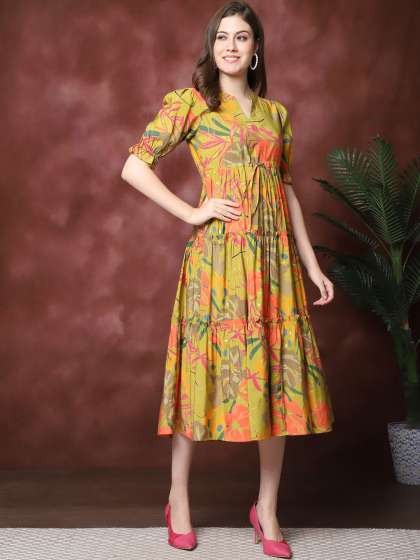 Claura Women Floral Print Mandarin Collar Puff Sl