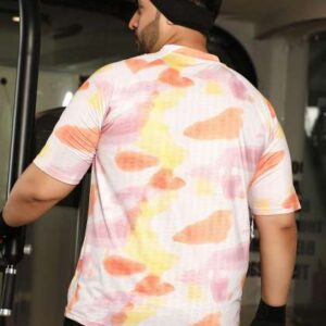 Instafab Plus Men Tie and Dye Printed VNeck  Relax