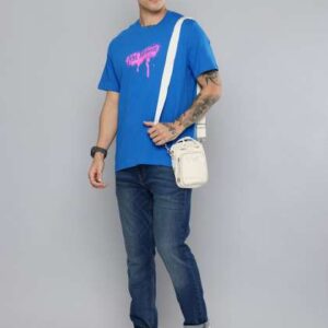Levis Brand Logo Printed DropShoulder Sleeves Over
